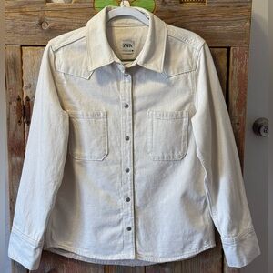 Zara Women's / Unisex ivory Denim Jacket size medium